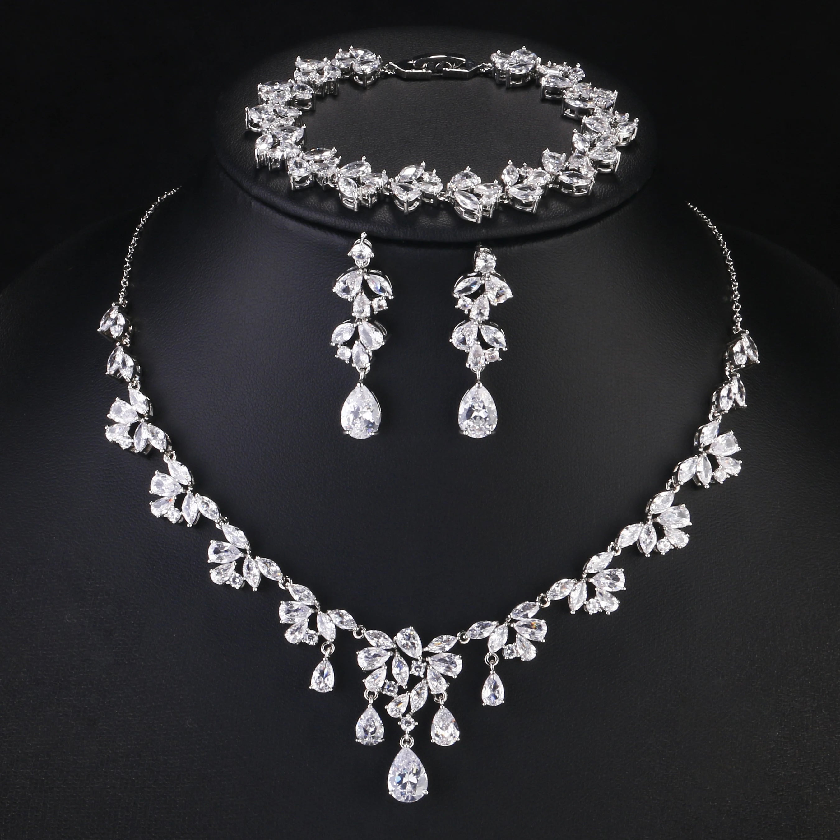 Cubic Zirconia Leaf Jewelry Set