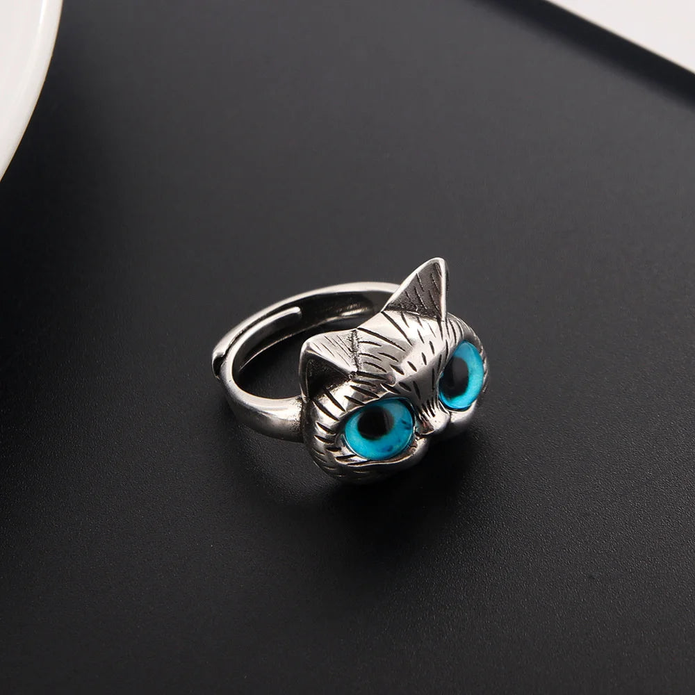 Blue-Eyed Cat Adjustable Ring